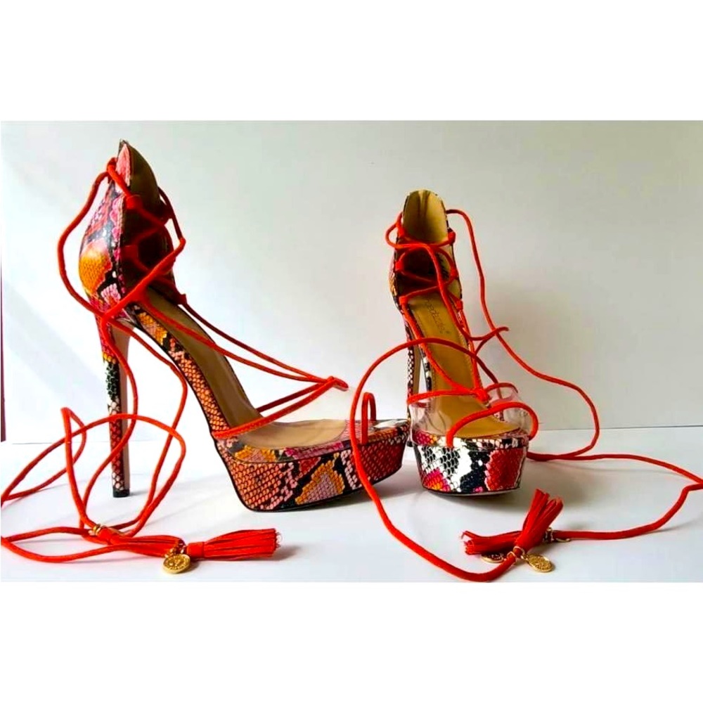 Shoedazzle heels